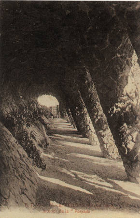 Interior of the Laundry Room Portico, ©Col•lecció Ernesto Boix. Cercle Cartòfil de Catalunya