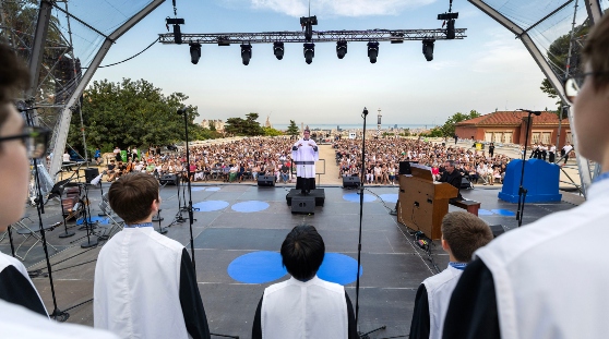 El Park Güell acoge un concierto de la Escolanía de Montserrat abierto a la ciudadanía